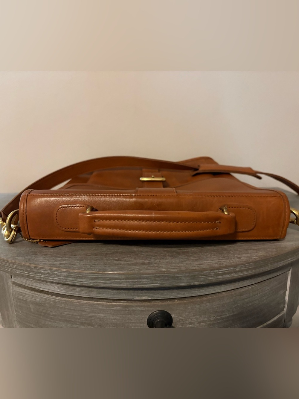 Coach Vintage Leather Emerson Laptop Bag with Brass Hardware - Picture 4 of 14